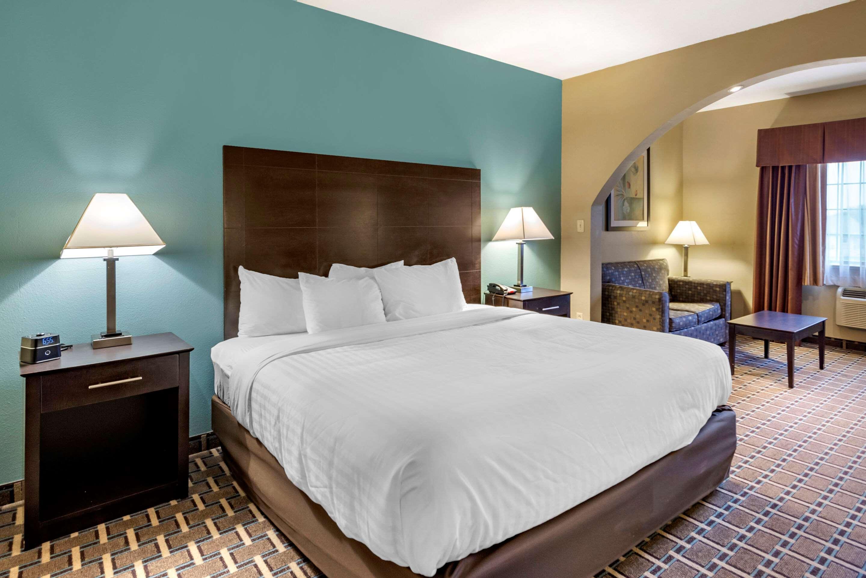 Comfort Suites Кловис Экстерьер фото